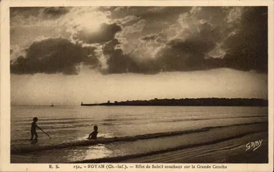 ROYAN (Ch.-Inf.) — Efeito do pôr do sol sobre a Grande Concha — Saby