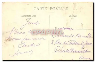 Angers - Plaza de la Visitación - Hacia la Rue des Lices - L. V., fot. — Reverso