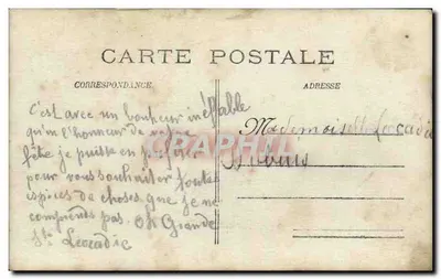 Jovem mulher com vestido estampado — decoração floral — editor CAR, n° 131 — Verso