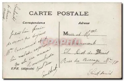 Menina segurando um gui diante de uma lareira — 187 — Editor não visível — Verso