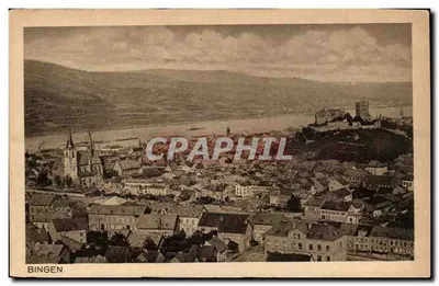 Bingen — vista aérea com castelo e rio — editor não visível