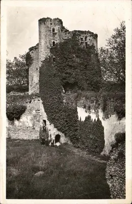 Blandy-les-Tours — Torre das Arquivos — R. Gallois - Artesão - Ruei-Malmaison (S.-et-O.)