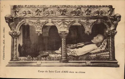 Corpo do Santo Curado de ARS em sua cápsula — Villand-Vernu, fot. (Ain)