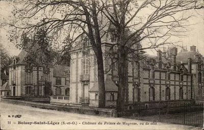 Boissy-Saint-Léger (S.-et-O.) — Castelo do Príncipe de Wagram, visto de lado — B. F. 21