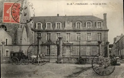 Thouars - L'Hôtel de Ville — D.B. - Danno-Berrs, n°109