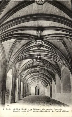 Oiron (D.-S.) - O Castelo, asa esquerda, galeria abobadada (século XVI) — A. Pascal, Editor