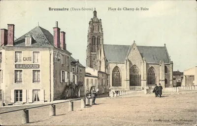 Bressuire (Deux-Sèvres) — Place du Champ de Foire — O. Anirépoque, tabac, Bressuire