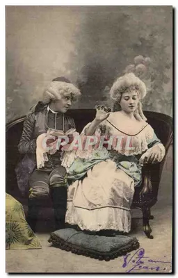 Duas pessoas em traje da época — fotógrafo V. Léon — editor V. Léon, Paris