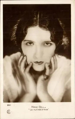 Marie Bell — "A noite é nossa" — Cinémagazine-Edition, n°860
