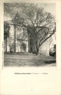 Castelo-Larcher (Viena) — A Igreja — J. Robuchon, fot. Poitiers — n° 438 bis