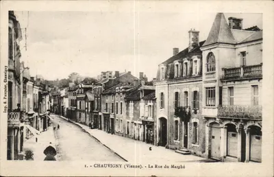 Chauvigny (Vienne) — Rue du Marché — Imp. E. Parquier, Chauvigny