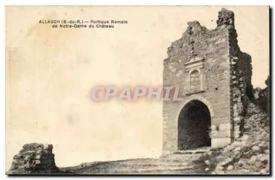 Allauch (B.-du-R.) — Portique Romano da Igreja do Castelo