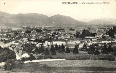 Remiremont — Vista geral tirada do Parmont