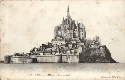 Mont Saint-Michel — Côté de l'Est — Collections ND. Phot.