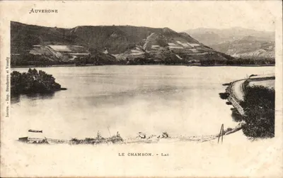 ले चांबोन - झील — ऑवर्न — इम्प्रेसरी बूशेरॉन एवं वेसेली