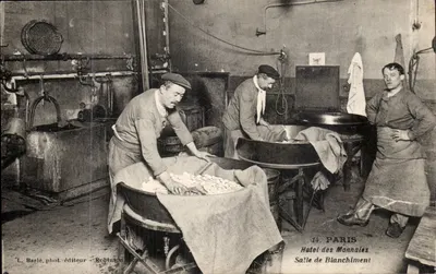 Sala de Alvejamento — Hotel das Monnales — L. Baslé, fot.-editor, Robinson (Paris)