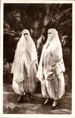 Duas mulheres cobertas — Argélia — editor 'Scènes et Types', n° 1225
