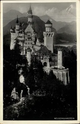 Castelo de Neuschwanstein — vista panorâmica — editor desconhecido