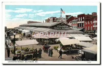 Lexington Market, Baltimore, MD. — mercado coberto com quiosques e passantes — editor A.M. Ottenheimer, n° 70919