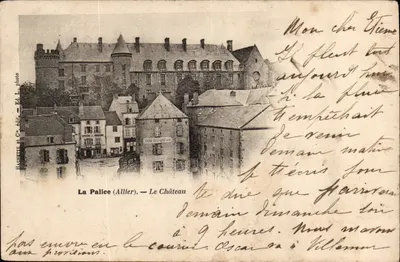 La Palice (Allier) — O Castelo — Hachette et Cie, foto