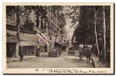Vichy — Rue do Presidente Wilson, borda do parque das Fontes e do Casino — n° 127