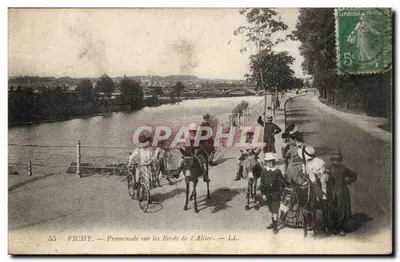 Vichy — Passeio às margens do Allier — LL.
