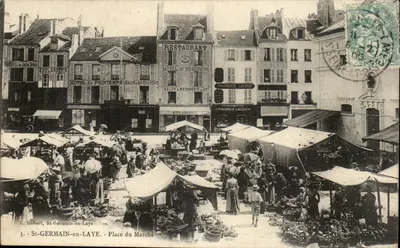 St-Germain-en-Laye - Place du Marché — I. Robert, n°3