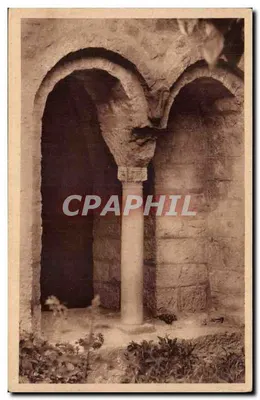 Saint-Guilhem-le-Désert — O Cloître. Uma arcada bem conservada — Héloïse Jean-Bernard, Édit., St-Etienne