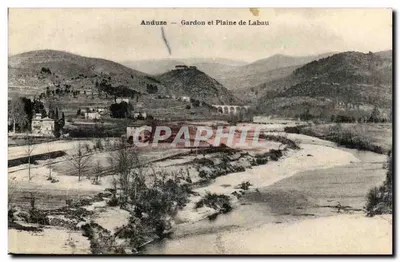 Anduze — Gardon e Planície de Labau — Editor não visível