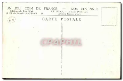 Place de la Sous-Préfecture em Le Vigan — Les Cévennes — Éditions de luxe SEg — Verso