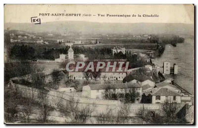 Pont-Saint-Esprit (Gard) — Vista Panorâmica da Cidadela