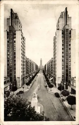 Avenida Henri Barbussa — Os Edifícios Altos — Lyon — Bilhete postal antigo (48)