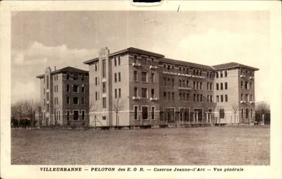 VILLEURBANNE — PELOTON dos E.O.R. — Quartel Jeanne-d'Arc — Vista geral