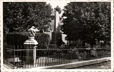 Ribaute (Aude) — Jardim Público — Monumento aos Mortos (Borrel, Carcassonne)