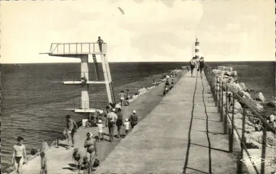 La Nouvelle (Aude) — Le plongeoir et la jetée — Éditions « Morina »