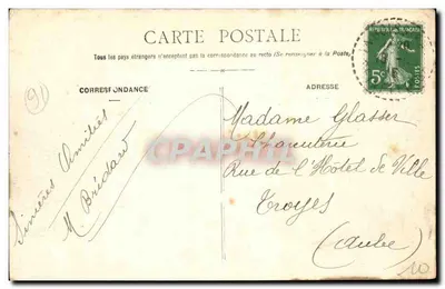 La Beissière (S.-et-O.) — Orfanato Militar Hériot — Um Grupo de Crianças de Tropa na Recreação — Verso