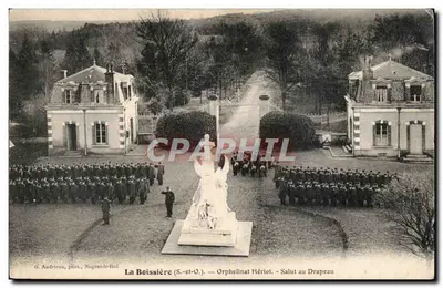 La Boissière (S.-et-O.) — Orfanato Hériot — Saudação à Bandeira — G. Andrieux, fot., Nogent-le-Roi