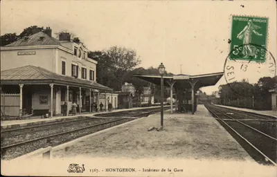 Montgeron — Interior da Estação — Editor 1567