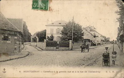 Montgeron — Cruzeiro na grande rue e na rue de Chalandray — E L D.