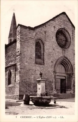 Cremieu — A Igreja (século XIV) — LL.