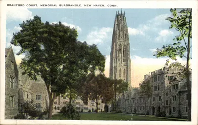 Branford Court, Memorial Quadrangle, New Haven, Conn. — Universidade Yale — editor não visível