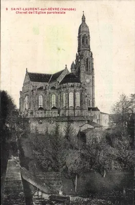 Saint-Laurent-sur-Sèvre (Vendée) — Chefe da igreja paroquial — Cartão postal n°9