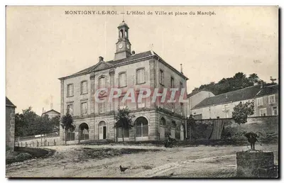 Montigny-le-Roi — O Hotel de Ville e praça do Mercado — Juvilliers Frères, Montigny-le-Roi