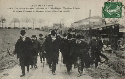Ivry — Visita aos inundados após a cheia do Sena — Editor E.D.