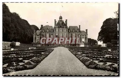 Ballero (Calvados) — Castelo e jardins — Fotografia Verdadeira