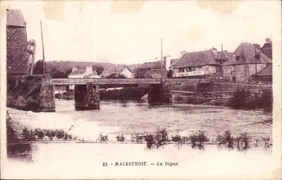 Malestroit — A Digue — editor F. Bayou, n°52