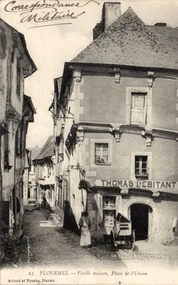 Ploërmel — Velha casa, Praça da União — Artaud e Nozais, Nantes