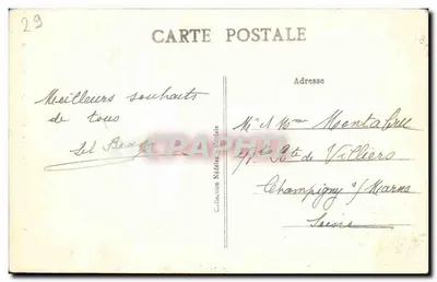 PLOUGASNOU (Finistère) — O Sinuoso e um canto da Praça — Verso