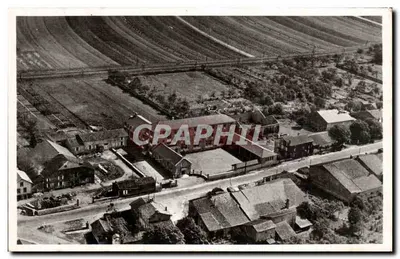 Escuela misionera de Menil-Flin — vista aérea lado sur — Imprenta en Francia