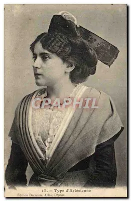 Mulher arlésienne — Tipo de Arlésienne — Edição Baryelon, Arles